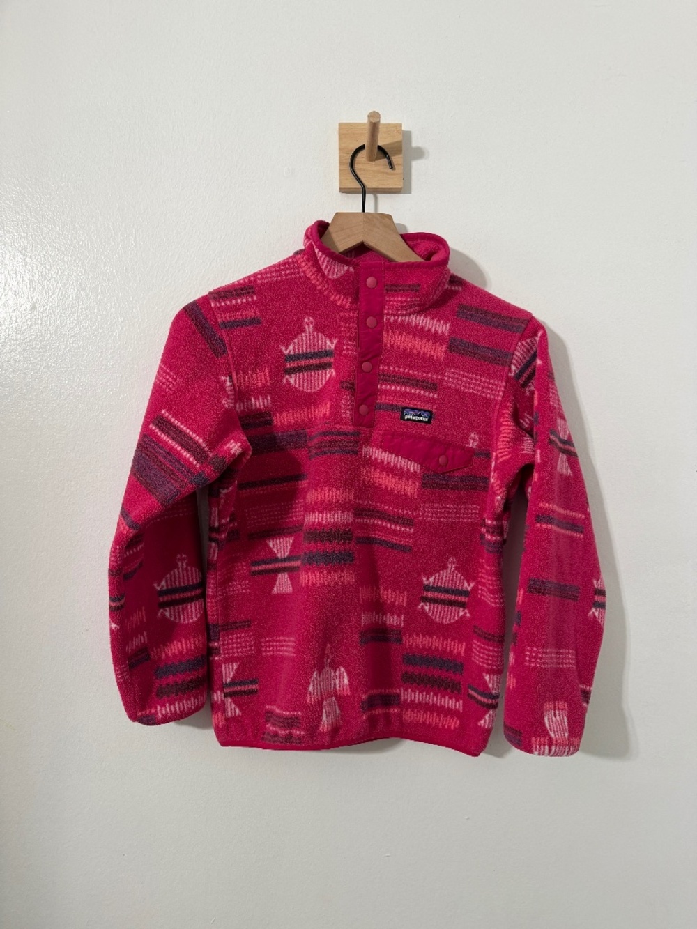 Patagonia Girls Lightweight Synchilla Snap-T Pullover River Tribe: Craft Pink L